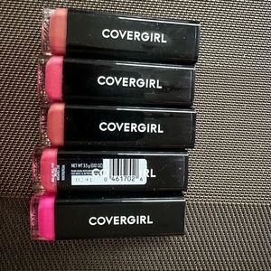 Bundle#78 5 covergirl lip sticks new